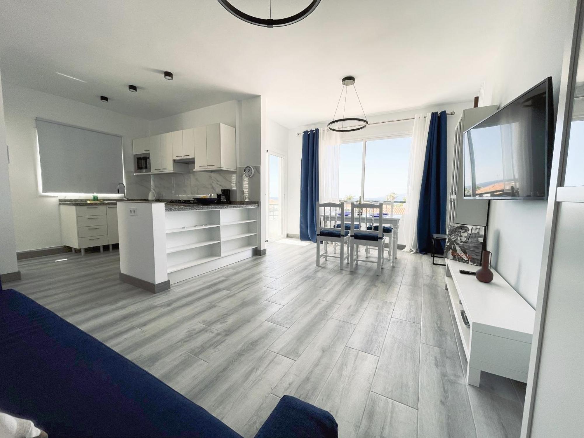 Newly Renovated Apartment With 2 Terrace, 2 Bedroom, 5Min Beach Puerto de Santiago  Luaran gambar